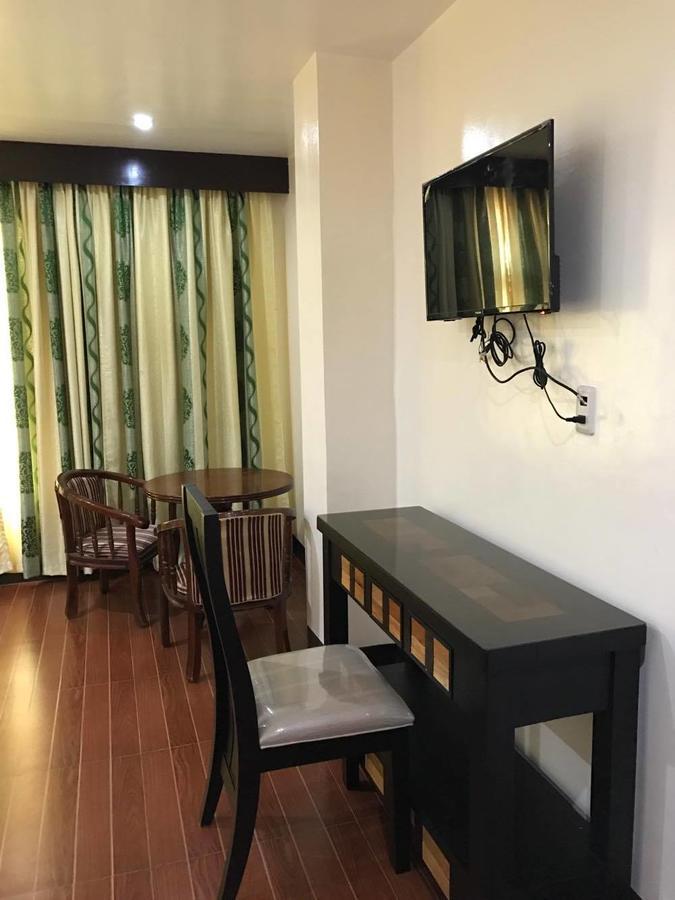 Backpacker'S Inn Roxas City Eksteriør billede